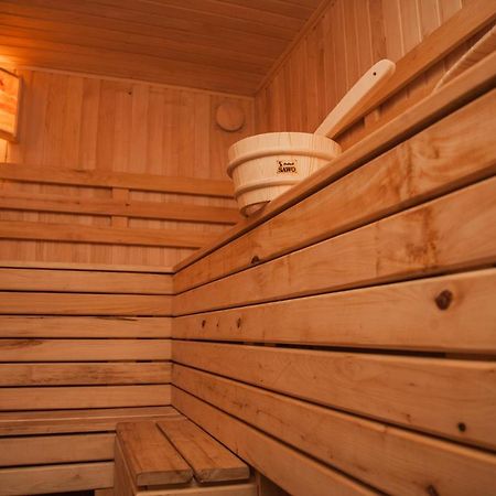 Pylypovychi Загородный Отельно-Ресторанный Комплекс "Четыре Сезона" מראה חיצוני תמונה